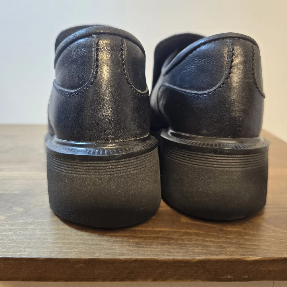 Dr. Martens 8269 Black Loafer Women's Size 5